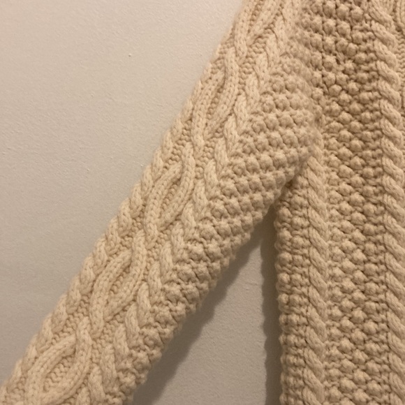 Jack Wills Women’s Cream Knot Button Cardigan SZ US 6 - Picture 5 of 5